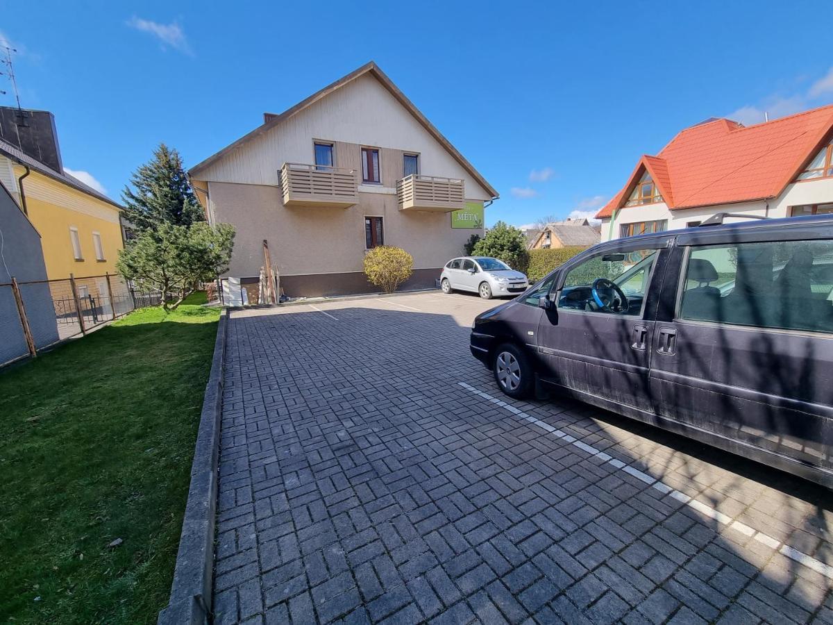 Livingpalanga Meta3 Apartment Exterior photo